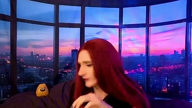 Snapshot of LuvNuk chatting on March 14, 2025, 6:21 am LuvNuk online show from March 14, 2025, 6:21 am