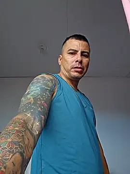 Vini 09 online show from January 12, 2026, 5:53 pm