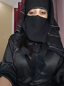 Snapshot of Noorkhatoon chatting on August 3, 2026, 9:04 am Noorkhatoon online show from August 3, 2026, 9:04 am