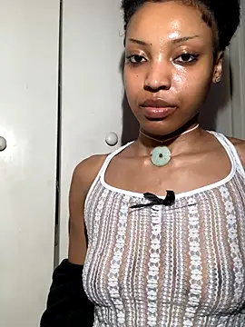 Snapshot of KimiAqua chatting on October 26, 2025, 5:24 pm KimiAqua online show from October 26, 2025, 5:24 pm