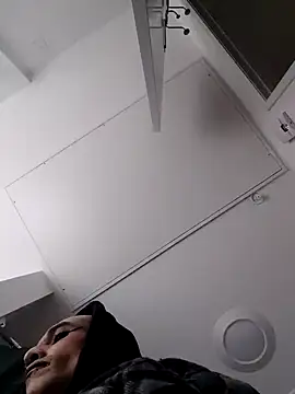 Snapshot of gabelove369 chatting on December 16, 2024, 7:00 pm gabelove369 online show from December 16, 2024, 7:00 pm