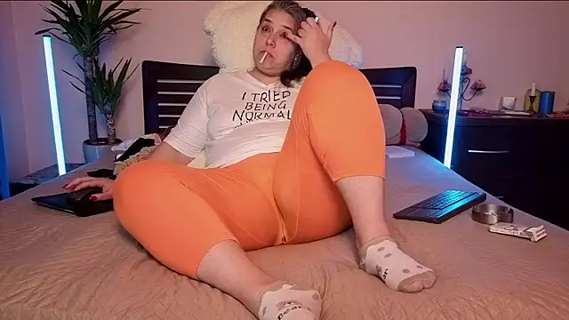 Snapshot of Niter chatting on February 10, 2026, 7:57 pm Niter online show from February 10, 2026, 7:57 pm