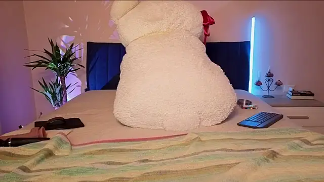 Snapshot of Niter chatting on March 17, 2026, 9:07 pm Niter online show from March 17, 2026, 9:07 pm