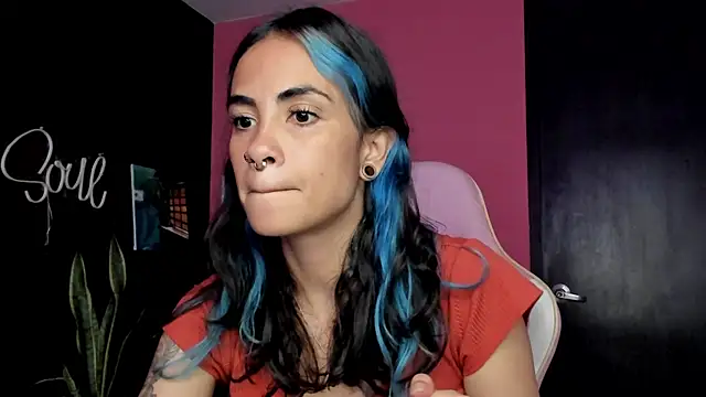 Snapshot of Juanadearco5 chatting on November 13, 2025, 9:51 pm Juanadearco5 online show from November 13, 2025, 9:51 pm