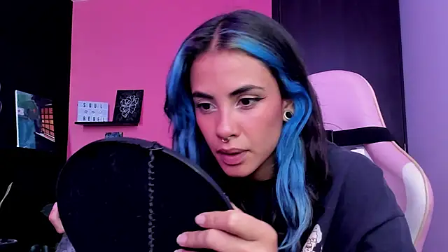 Snapshot of Juanadearco5 chatting on October 7, 2025, 5:25 pm Juanadearco5 online show from October 7, 2025, 5:25 pm