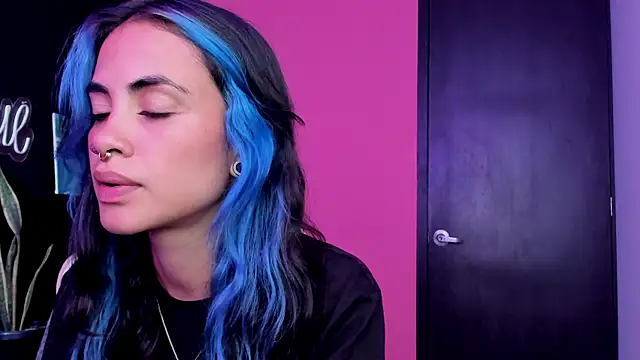 Snapshot of Juanadearco5 chatting on October 26, 2025, 5:57 pm Juanadearco5 online show from October 26, 2025, 5:57 pm