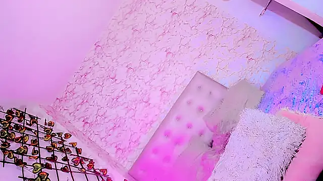 Snapshot of gilbanys_22 chatting on February 7, 2026, 5:15 am gilbanys 22 online show from February 7, 2026, 5:15 am