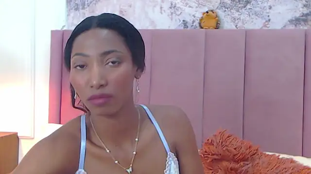 SabrinaDevill online show from October 7, 2025, 1:23 pm