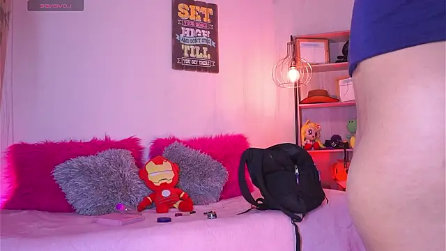 madelyn rose  online show from February 20, 2026, 1:46 am