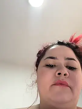 Snapshot of samanthakiss192 chatting on February 10, 2026, 4:39 pm samanthakiss192 online show from February 10, 2026, 4:39 pm