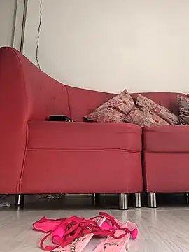 samanthakiss192 online show from October 31, 2025, 2:24 pm