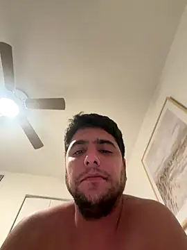 elwhite1996 online show from November 30, 2025, 9:32 am