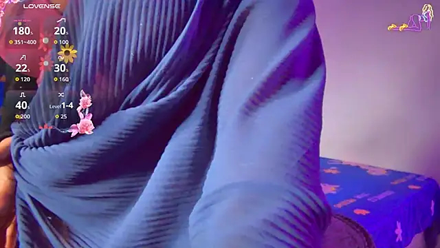 Snapshot of Azhagiya_Alai chatting on October 13, 2025, 3:30 am Azhagiya Alai online show from October 13, 2025, 3:30 am