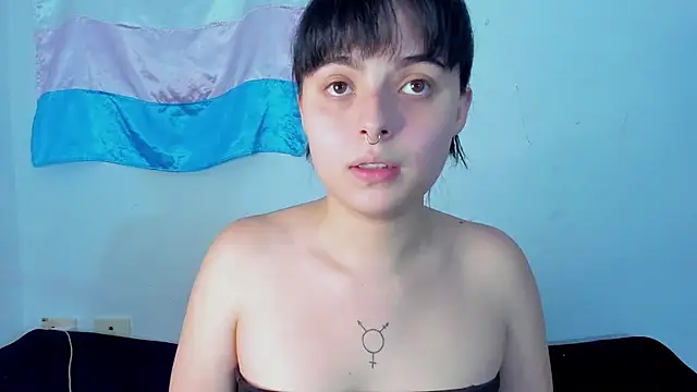 Snapshot of elizabethtaylorxxx chatting on February 26, 2026, 7:36 pm elizabethtaylorxxx online show from February 26, 2026, 7:36 pm