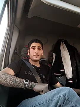 arenn1997 online show from November 27, 2025, 1:11 pm