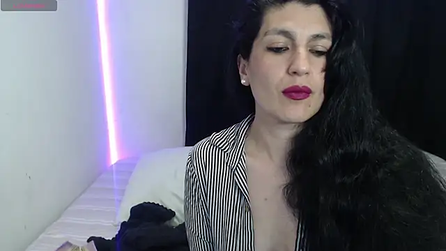 cristina connor online show from January 15, 2025, 4:36 am