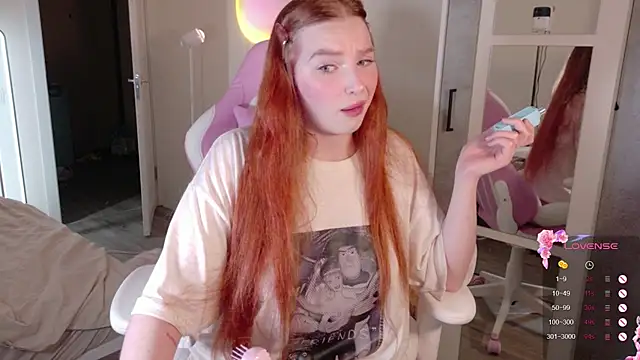 Snapshot of cinnabon_girls chatting on November 24, 2025, 1:16 am cinnabon girls online show from November 24, 2025, 1:16 am