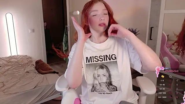 Snapshot of cinnabon_girls chatting on November 9, 2025, 2:10 pm cinnabon girls online show from November 9, 2025, 2:10 pm