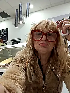 eva2023sexy online show from March 2, 2025, 1:31 pm