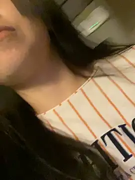 corallwells online show from February 28, 2026, 6:02 am