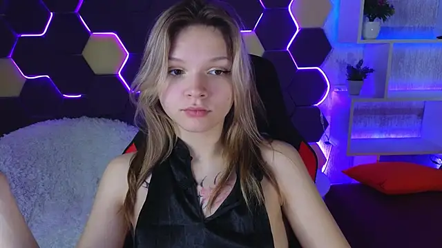 LitaBrom online show from January 23, 2025, 4:19 am
