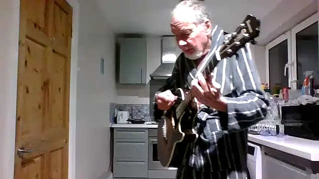 jimmybenido online show from January 5, 2026, 5:49 pm