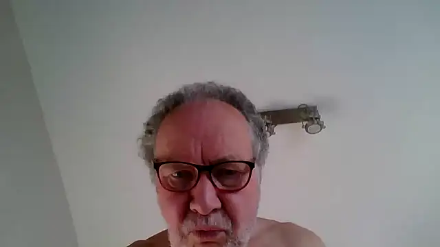 jimmybenido online show from September 24, 2025, 4:13 pm