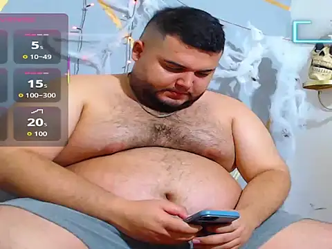 Snapshot of damian_chubby chatting on October 18, 2025, 2:46 am damian chubby online show from October 18, 2025, 2:46 am