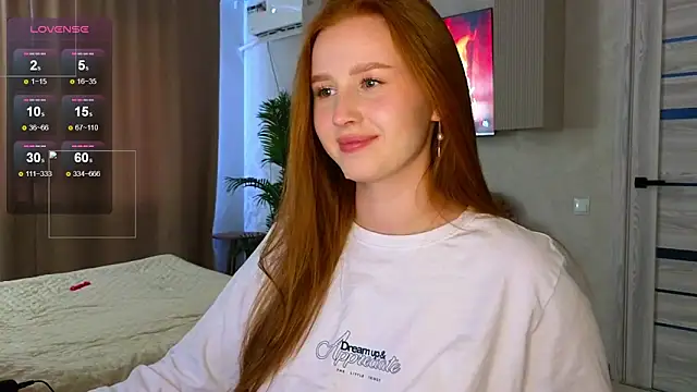 Snapshot of Meow_babe chatting on June 17, 2026, 12:04 pm Meow babe online show from June 17, 2026, 12:04 pm
