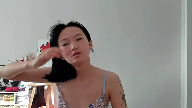 Snapshot of ailey_chao chatting on May 21, 2026, 2:20 am ailey chao online show from May 21, 2026, 2:20 am