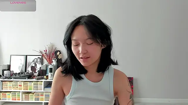 Snapshot of ailey_chao chatting on July 13, 2026, 4:12 am ailey chao online show from July 13, 2026, 4:12 am