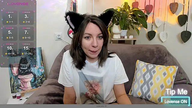 Snapshot of MelodyBlosom chatting on January 25, 2025, 6:23 am MelodyBlosom online show from January 25, 2025, 6:23 am