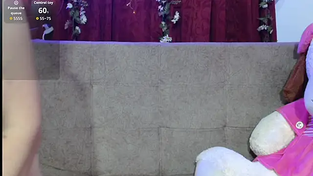 italagomez  online show from February 19, 2026, 12:29 am