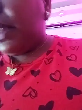 ELLA KELLY online show from March 10, 2025, 11:55 am