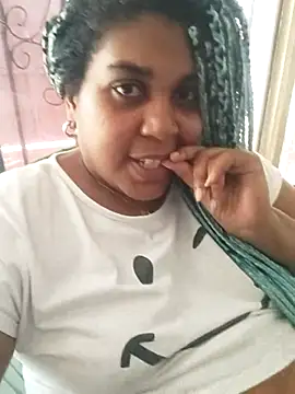 ELLA KELLY online show from March 22, 2025, 7:31 pm