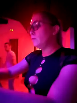 Snapshot of Chatonne69 chatting on September 10, 2025, 8:52 pm Chatonne69 online show from September 10, 2025, 8:52 pm