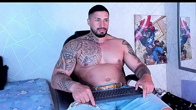 Snapshot of Cristian_Walker chatting on November 23, 2025, 12:37 pm Cristian Walker online show from November 23, 2025, 12:37 pm