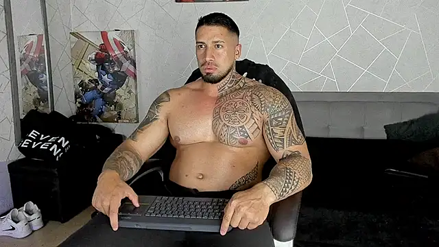 Cristian Walker online show from August 2, 2026, 11:46 pm