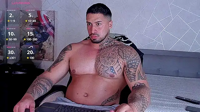 Cristian Walker online show from July 4, 2026, 1:04 pm