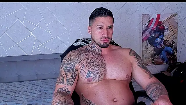 Snapshot of Cristian_Walker chatting on June 13, 2026, 11:52 am Cristian Walker online show from June 13, 2026, 11:52 am