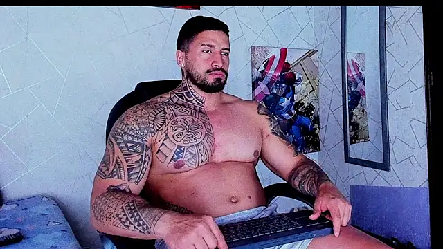 Snapshot of Cristian_Walker chatting on November 18, 2025, 12:30 pm Cristian Walker online show from November 18, 2025, 12:30 pm