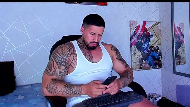 Snapshot of Cristian_Walker chatting on November 25, 2025, 12:22 am Cristian Walker online show from November 25, 2025, 12:22 am