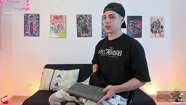 jonathanjoestar  online show from December 21, 2025, 11:56 am