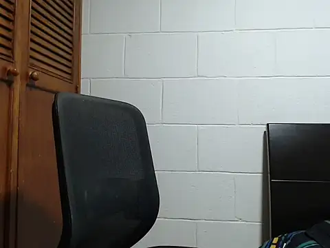 dimitriquiet05 online show from February 1, 2026, 5:49 am