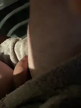 Snapshot of dimitriei chatting on March 11, 2026, 6:07 am dimitriei online show from March 11, 2026, 6:07 am