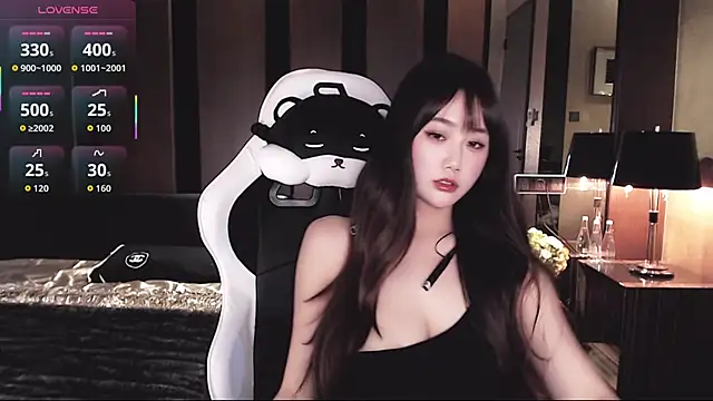 Snapshot of Cartier-__Daji- chatting on February 11, 2026, 4:34 am Cartier- Daji- online show from February 11, 2026, 4:34 am