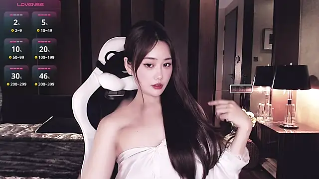 Snapshot of Cartier-__Daji- chatting on July 19, 2026, 6:33 am Cartier- Daji- online show from July 19, 2026, 6:33 am