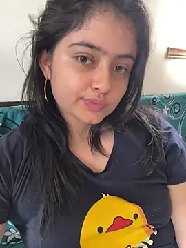 Snapshot of Stephania_18 chatting on February 16, 2025, 7:49 pm Stephania 18 online show from February 16, 2025, 7:49 pm