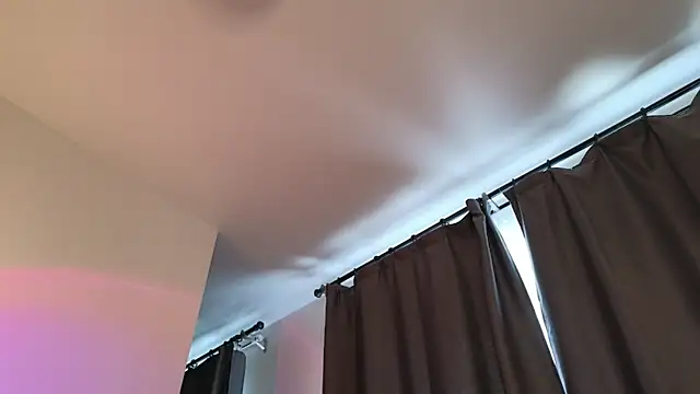  eva queen online show from June 12, 2026, 1:53 pm