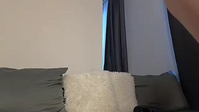 Snapshot of _eva_queen chatting on March 9, 2026, 2:31 pm eva queen online show from March 9, 2026, 2:31 pm